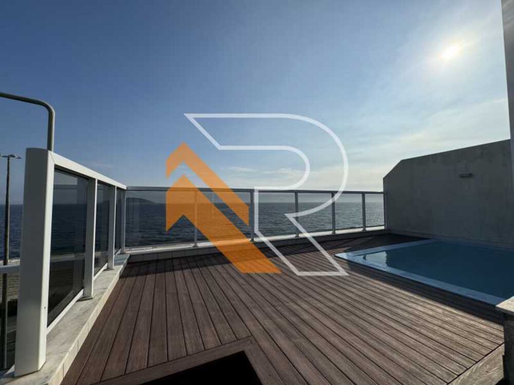 Cobertura à venda com 3 quartos, 130m² - Foto 1