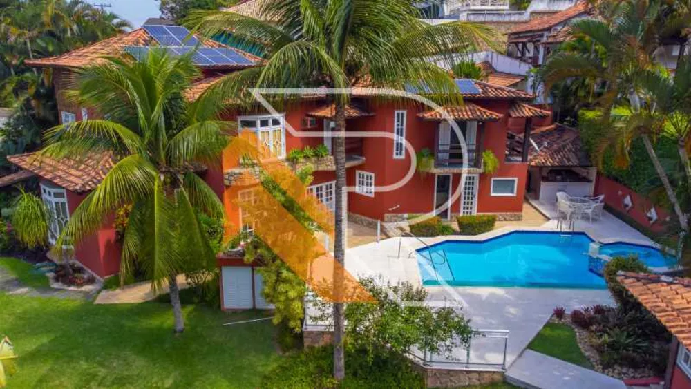 Casa de Condomínio à venda com 5 quartos, 600m² - Foto 1