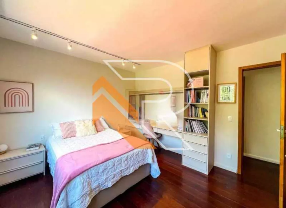 Casa, 4 quartos, 290 m² - Foto 23