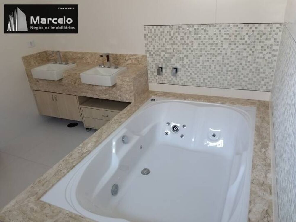 Casa de Condomínio, 5 quartos - Foto 1
