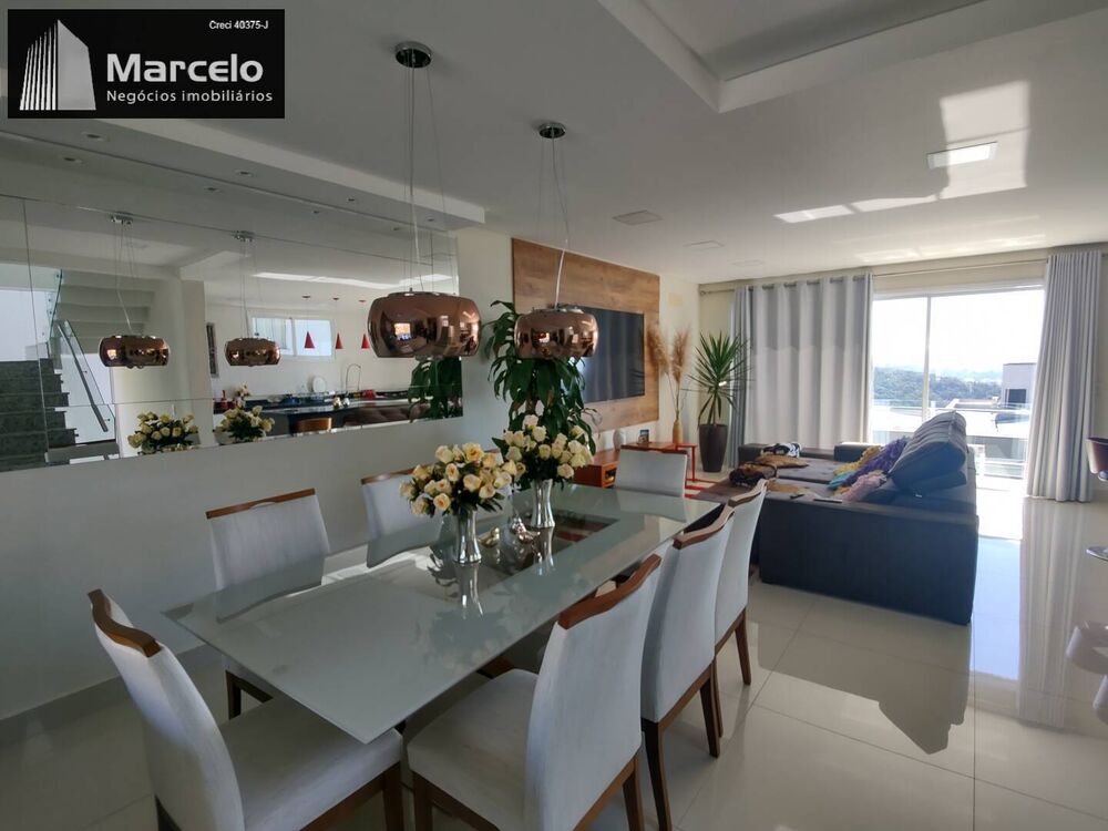 Casa, 3 quartos, 300 m² - Foto 2