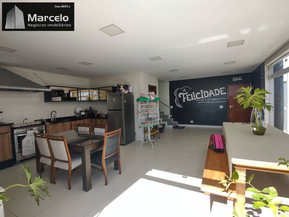 Casa, 3 quartos, 300 m² - Foto 4