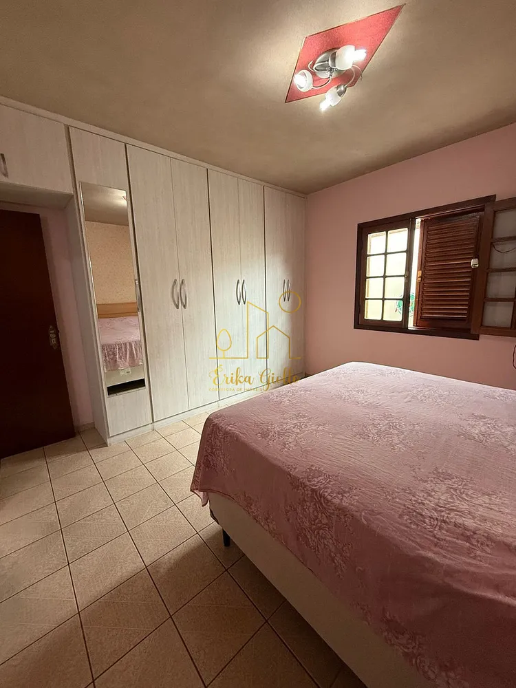 Casa, 3 quartos, 281 m² - Foto 2