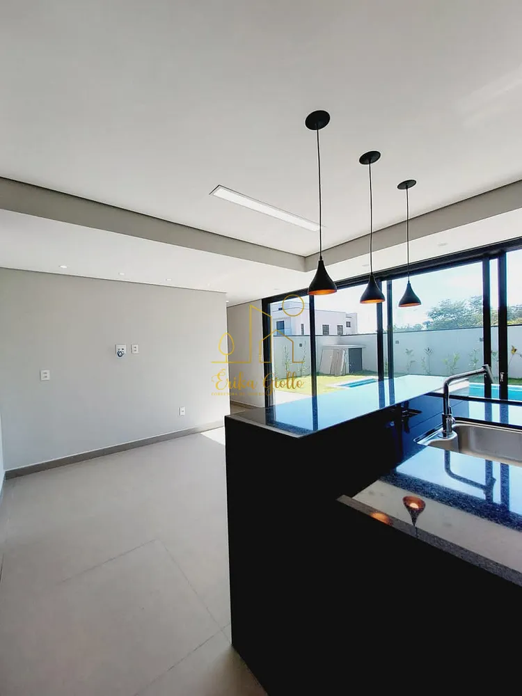 Casa, 3 quartos, 266 m² - Foto 4
