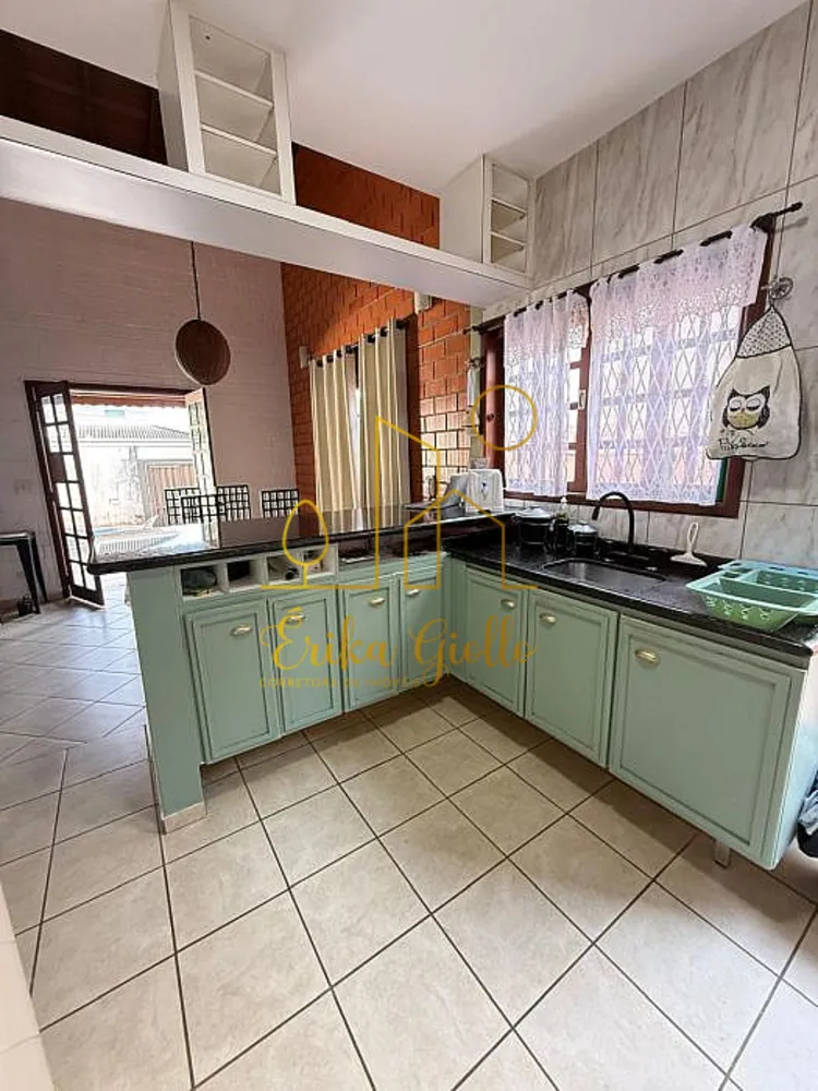 Casa, 3 quartos, 250 m² - Foto 2