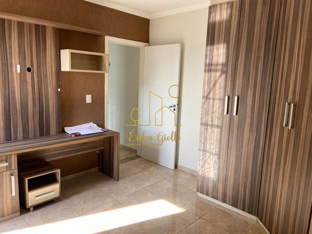 Casa à venda com 2 quartos, 182m² - Foto 10