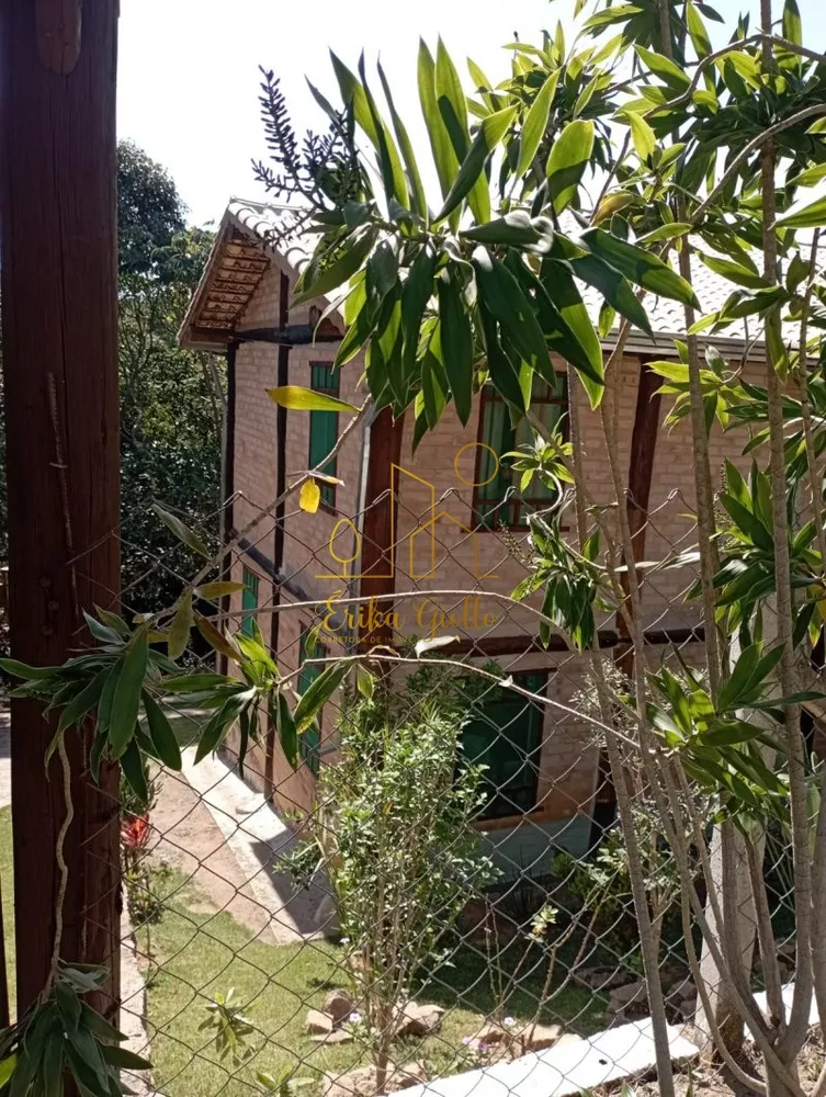 Casa de Condomínio à venda com 4 quartos, 189m² - Foto 2