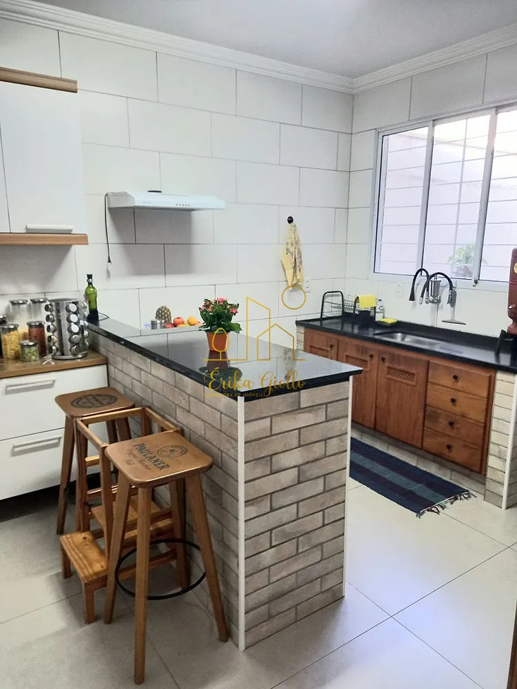 Casa, 3 quartos, 250 m² - Foto 4