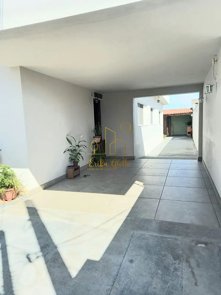 Casa, 3 quartos, 250 m² - Foto 1