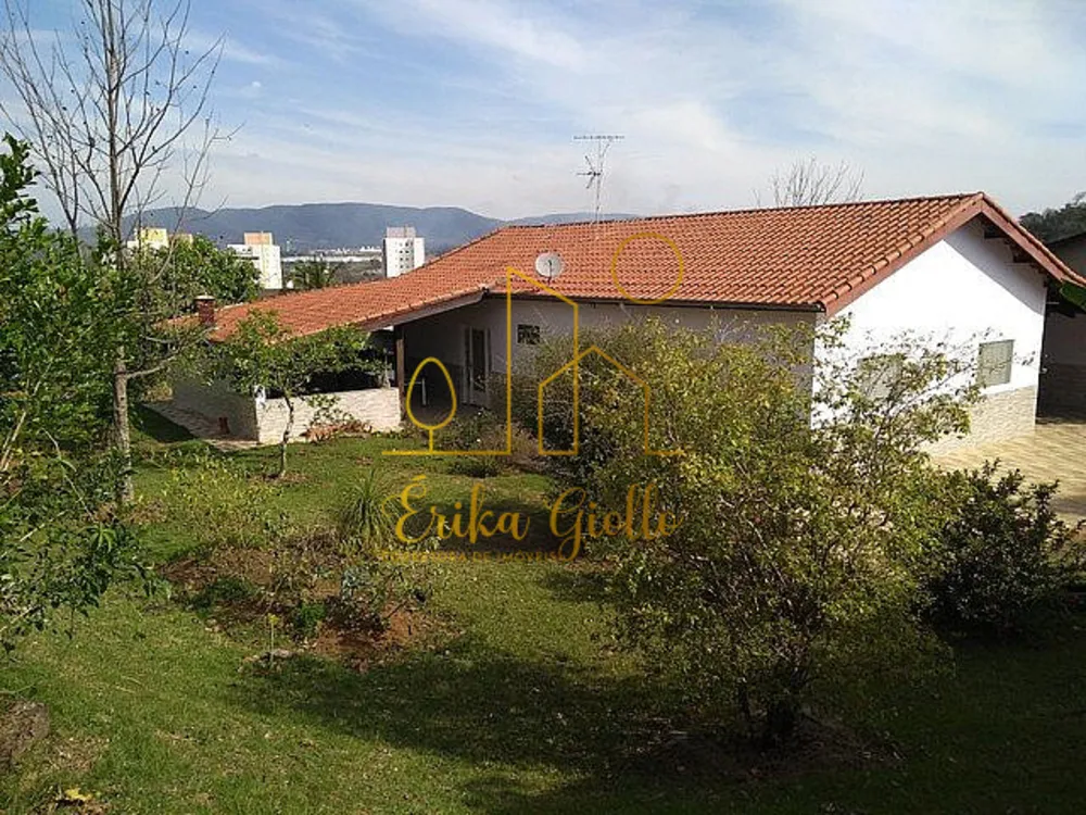 Casa, 3 quartos, 192 m² - Foto 2