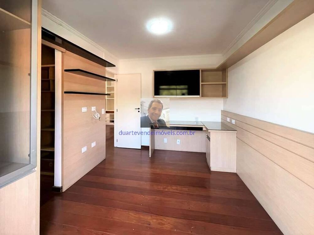 Casa à venda com 4 quartos, 360m² - Foto 7