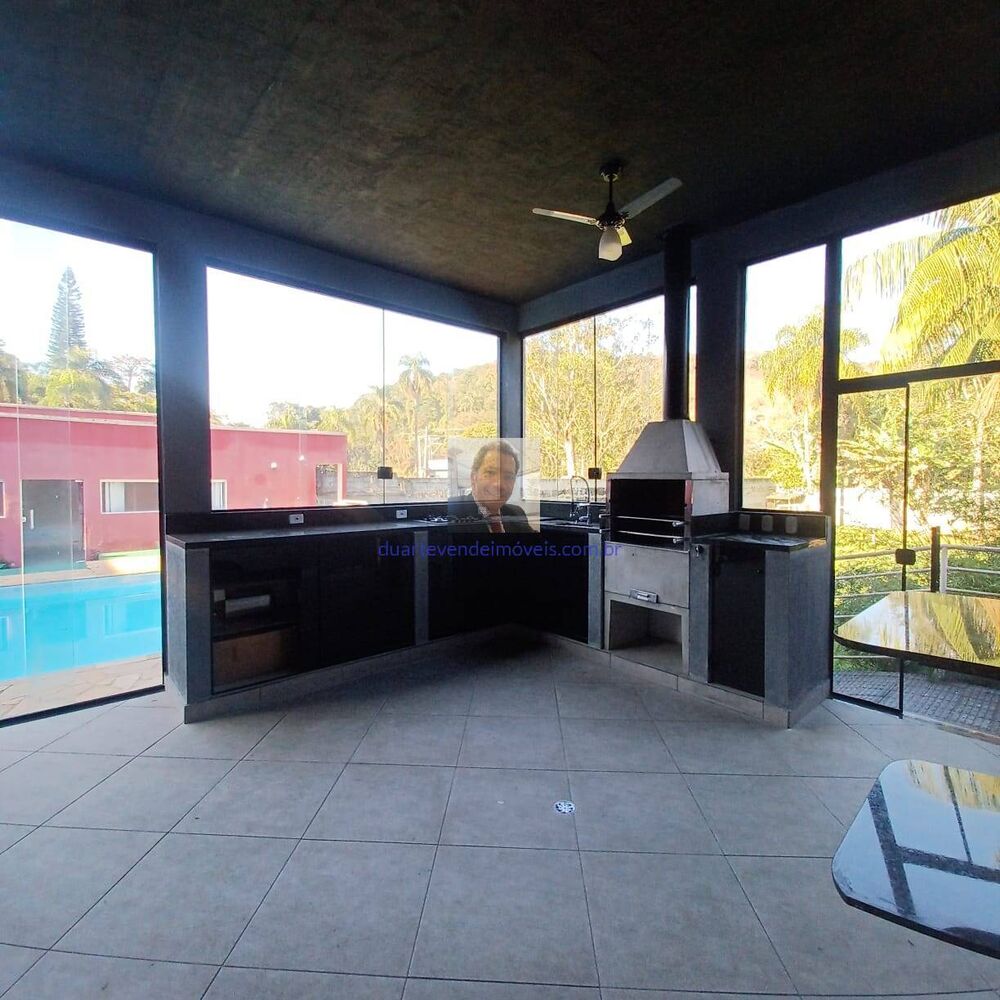 Chácara à venda com 3 quartos, 1200m² - Foto 2