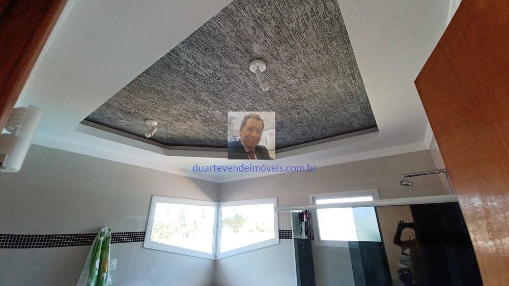 Chácara à venda com 5 quartos, 500m² - Foto 2