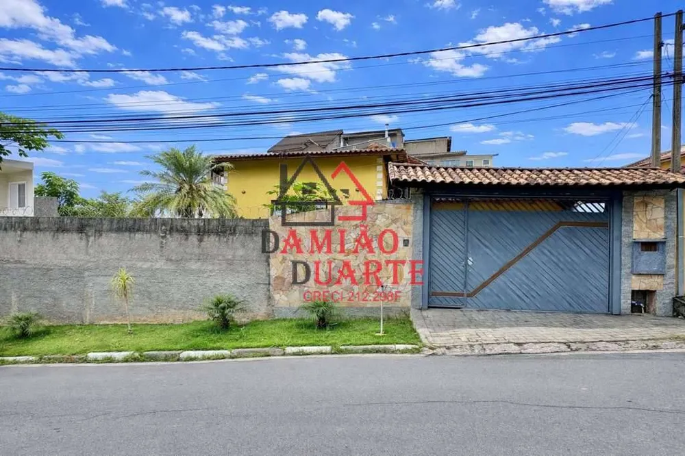 Casa, 3 quartos, 280 m² - Foto 1