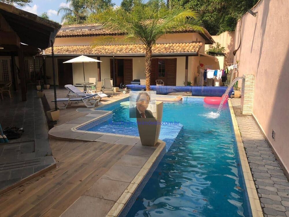 Casa de Condomínio à venda e aluguel com 4 quartos, 378m² - Foto 1