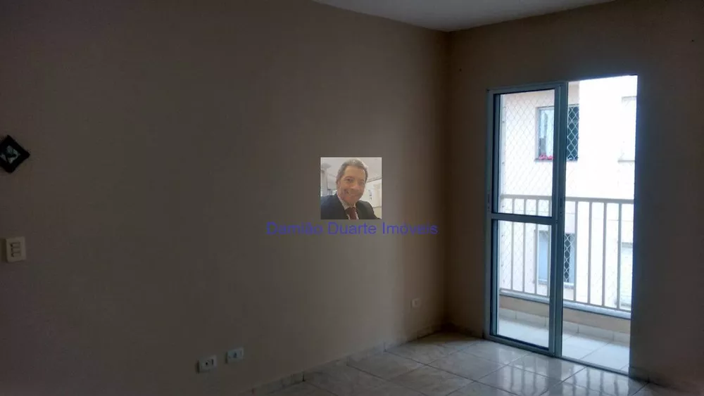 Apartamento à venda com 2 quartos, 55m² - Foto 3