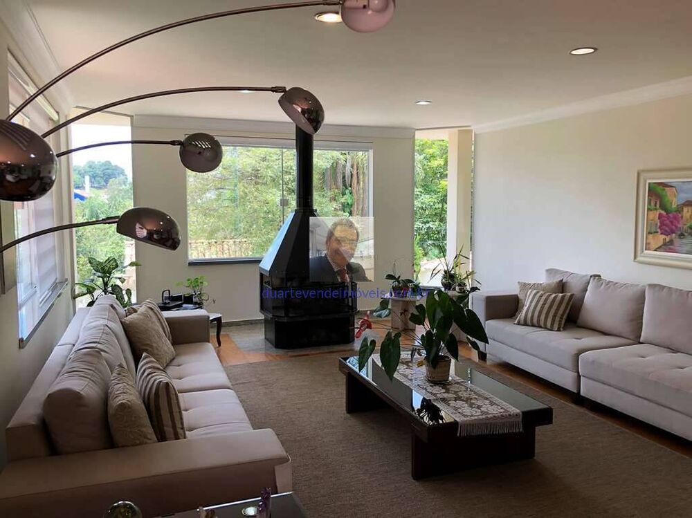 Casa, 4 quartos, 587 m² - Foto 1