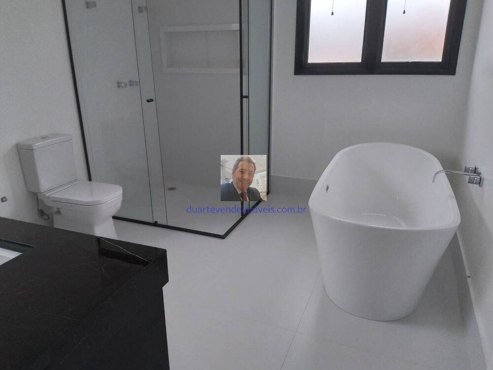 Casa, 4 quartos, 435 m² - Foto 1