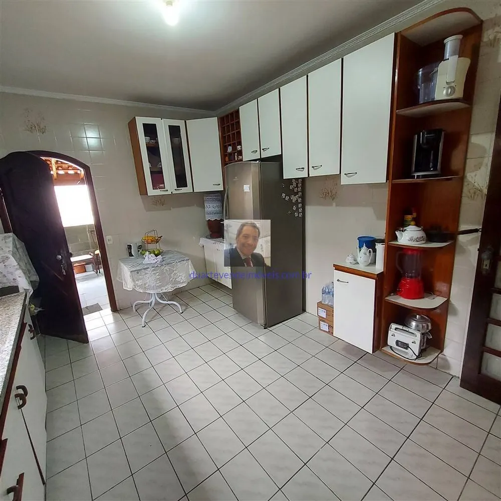 Casa, 3 quartos, 228 m² - Foto 12