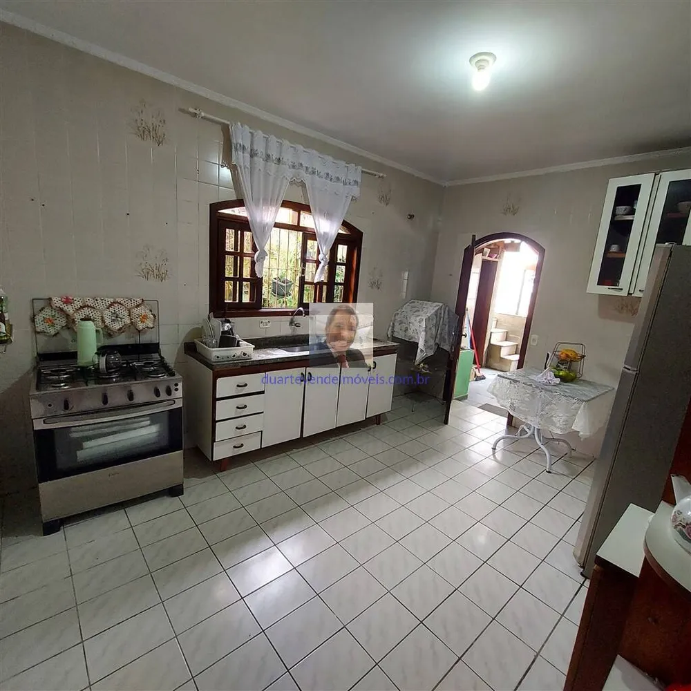 Casa, 3 quartos, 228 m² - Foto 11