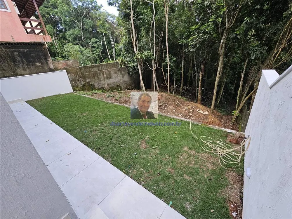 Casa, 3 quartos, 236 m² - Foto 2