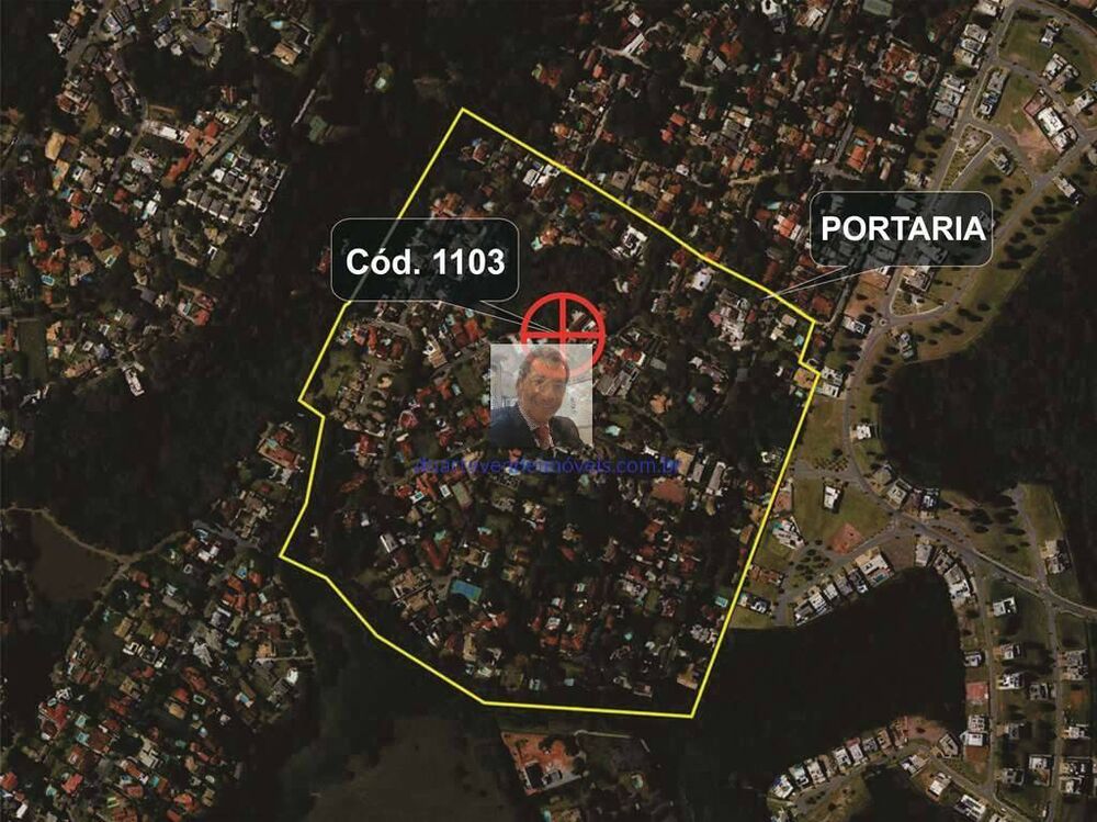 Casa de Condomínio à venda com 3 quartos, 282m² - Foto 4