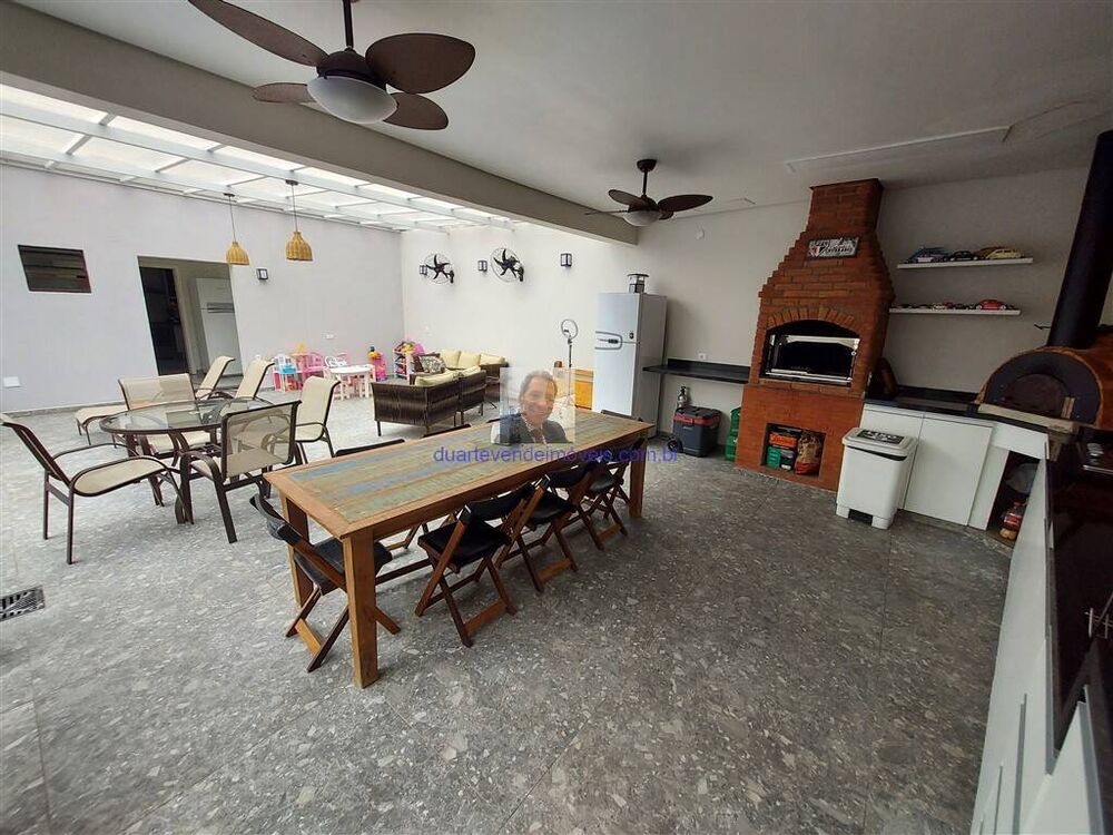 Casa, 3 quartos, 335 m² - Foto 2