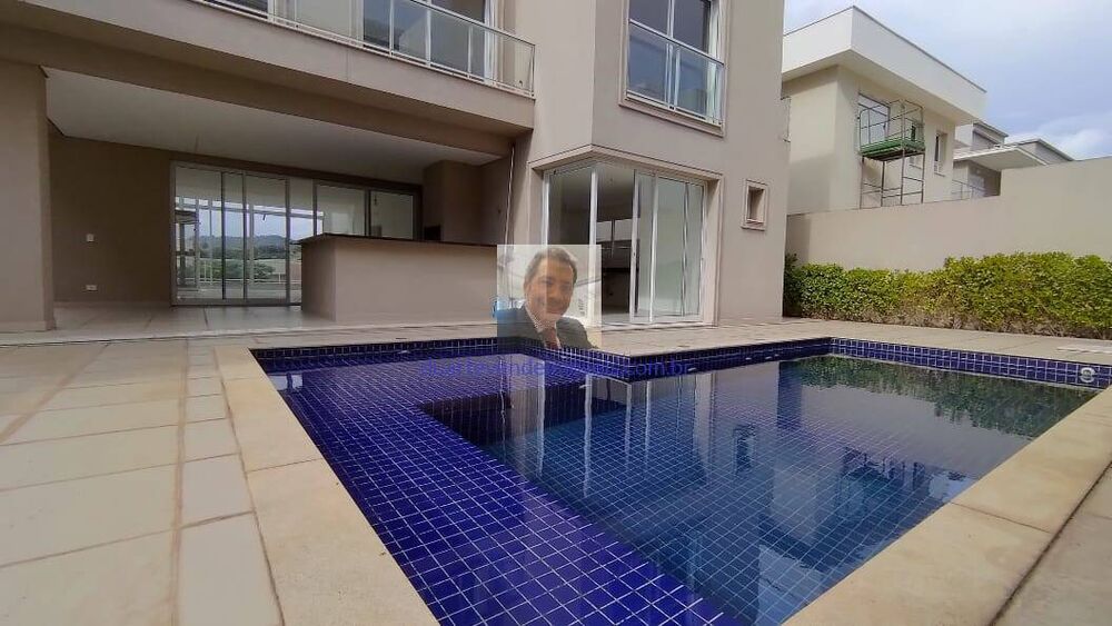 Casa, 4 quartos, 430 m² - Foto 1