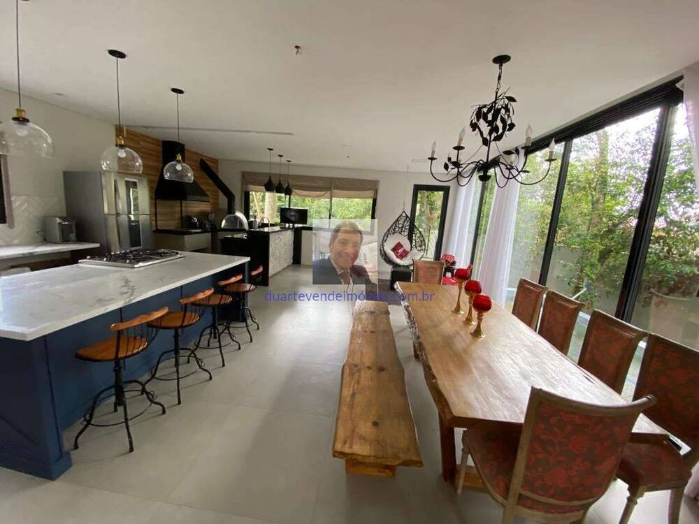 Casa, 3 quartos, 427 m² - Foto 1