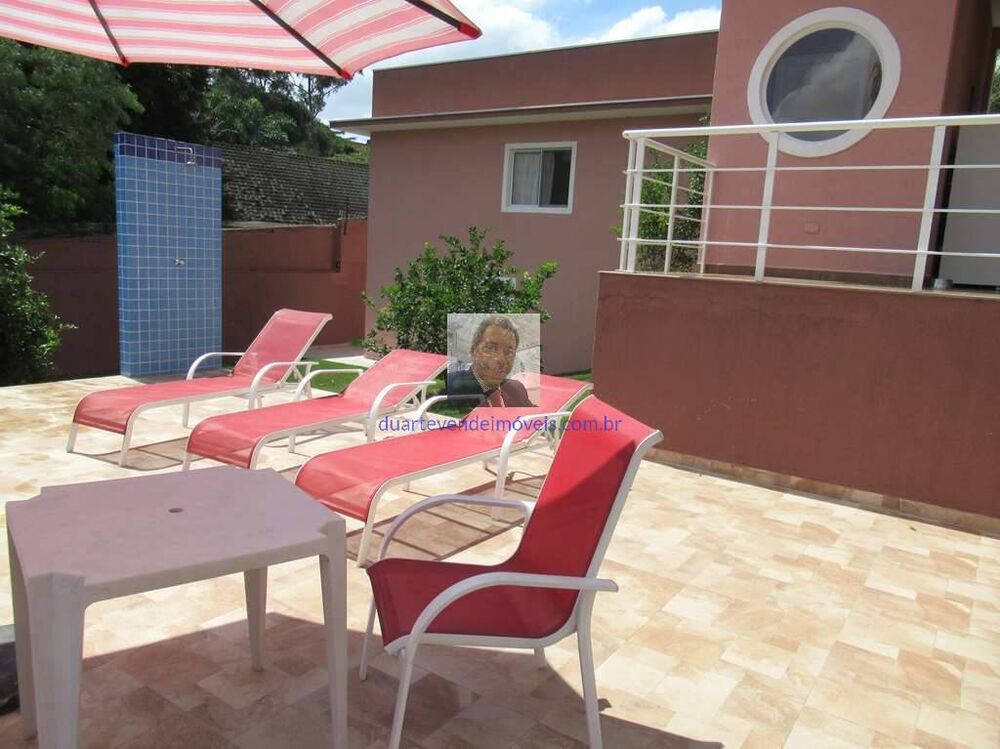 Casa à venda com 4 quartos, 620m² - Foto 3