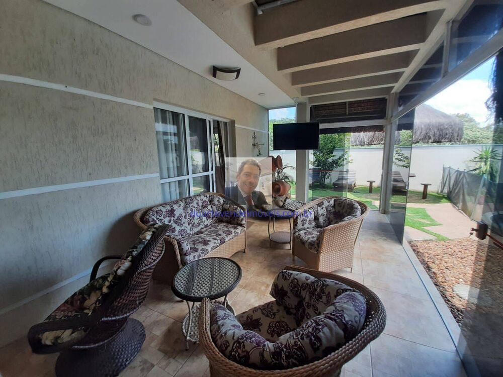 Casa, 4 quartos, 376 m² - Foto 1