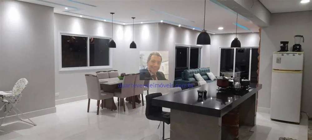 Casa, 3 quartos, 240 m² - Foto 10