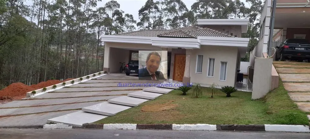 Casa, 3 quartos, 240 m² - Foto 1