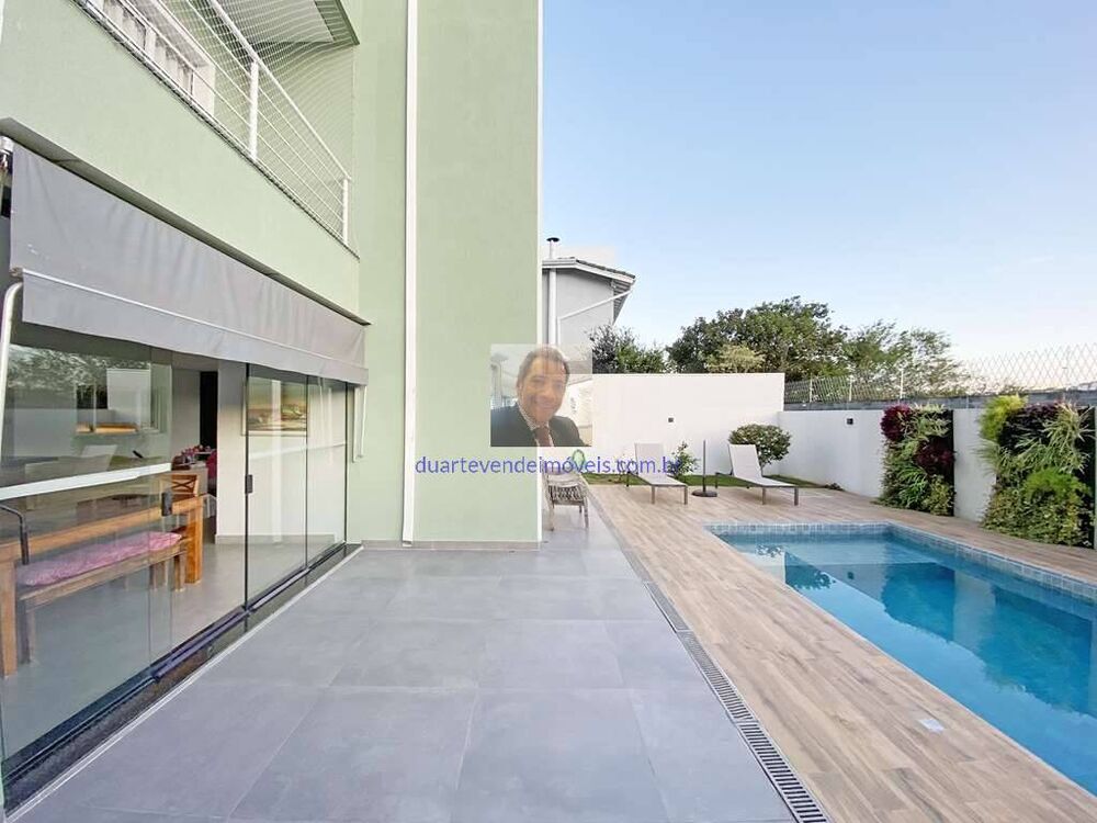 Casa à venda com 3 quartos, 277m² - Foto 7