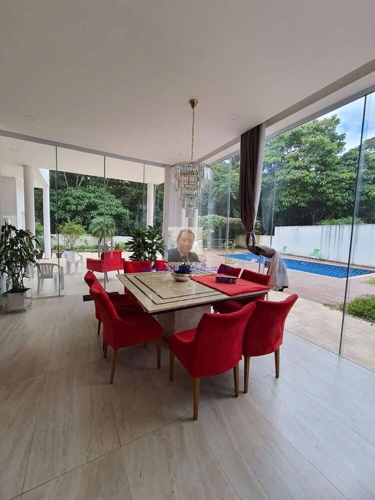 Casa de Condomínio à venda com 4 quartos, 398m² - Foto 1