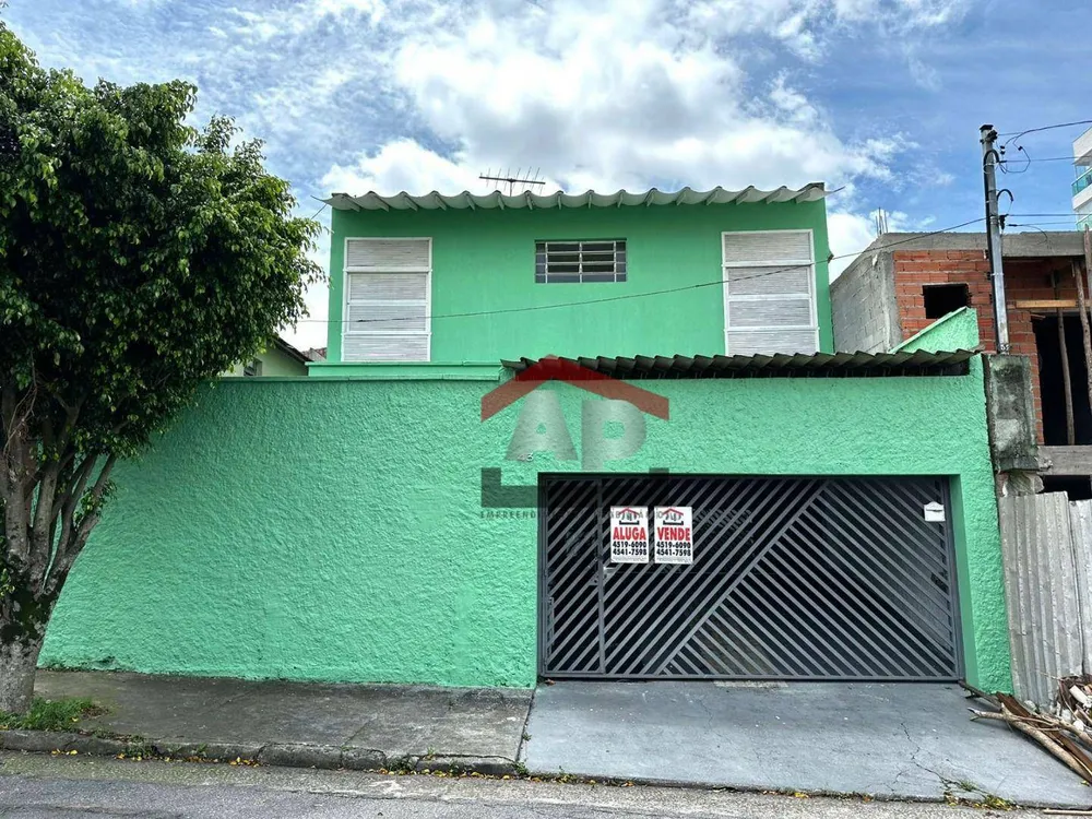 Casa, 3 quartos, 250 m² - Foto 1