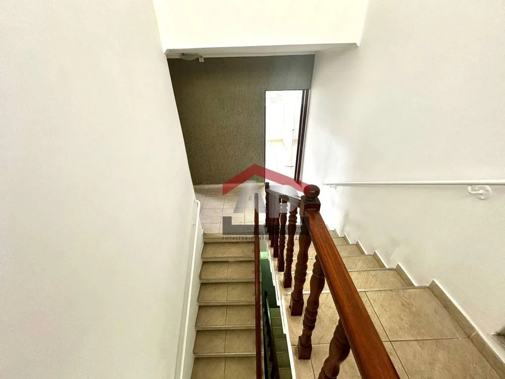 Casa, 3 quartos, 250 m² - Foto 2