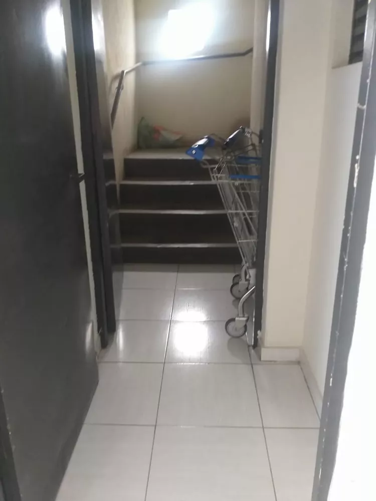 Apartamento à venda com 3 quartos, 68m² - Foto 3