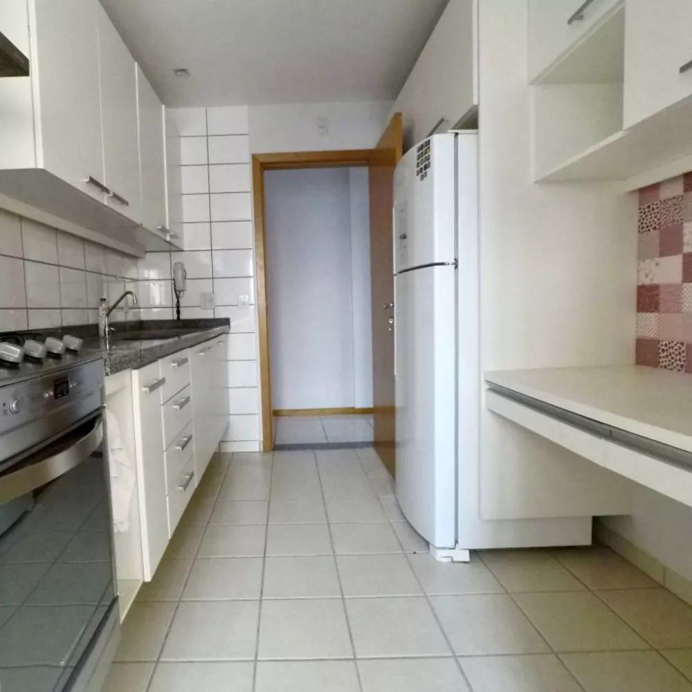 Apartamento à venda com 3 quartos, 84m² - Foto 14