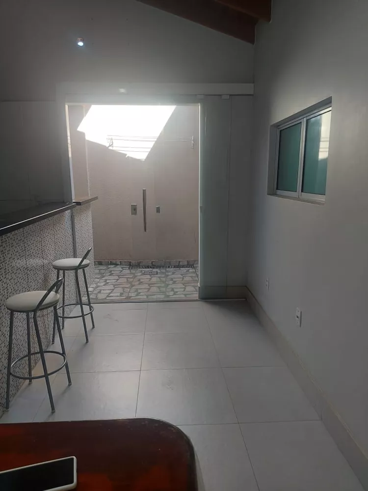 Casa de Condomínio à venda e aluguel com 3 quartos, 120m² - Foto 3