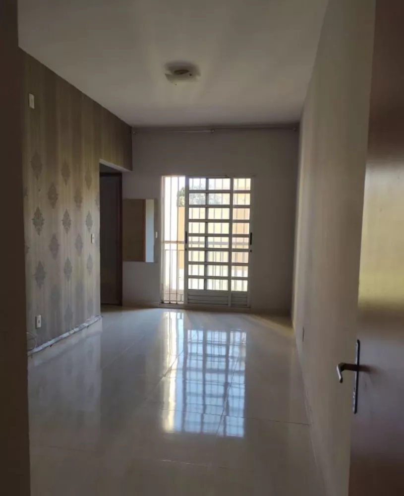 Apartamento para alugar com 2 quartos, 44m² - Foto 3