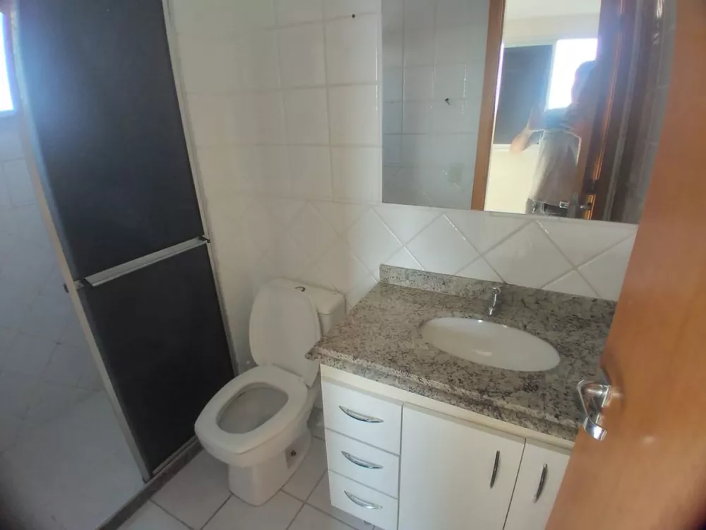 Apartamento para alugar com 3 quartos, 83m² - Foto 4