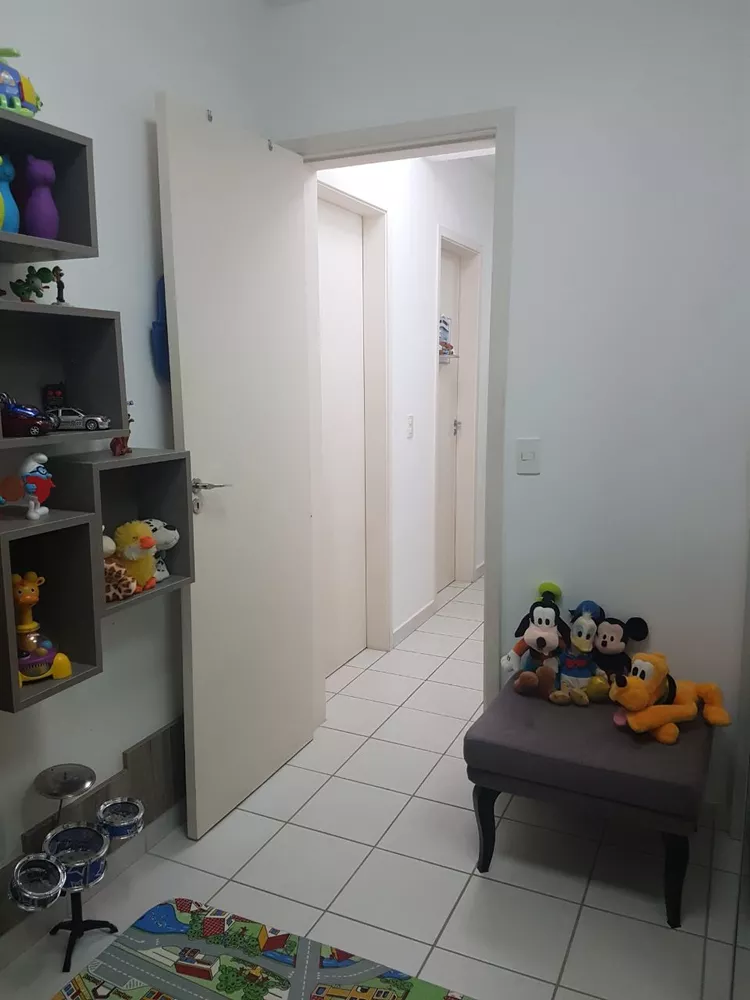 Apartamento à venda com 3 quartos, 69m² - Foto 2