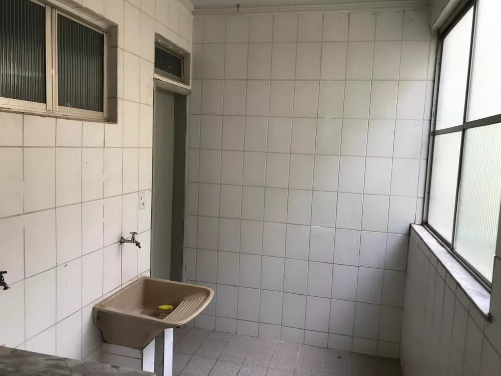 Apartamento à venda com 2 quartos, 72m² - Foto 1