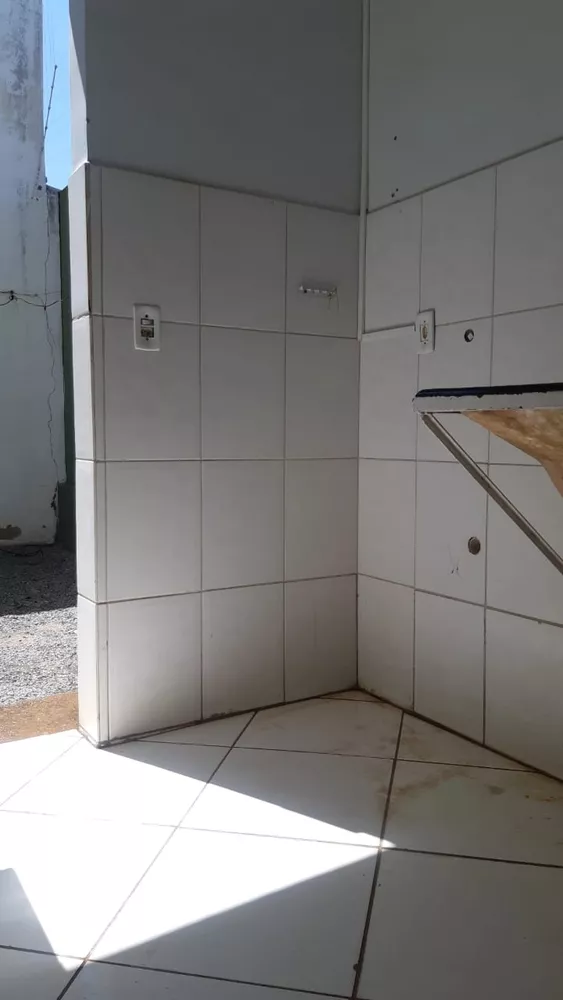 Casa à venda com 3 quartos, 90m² - Foto 7