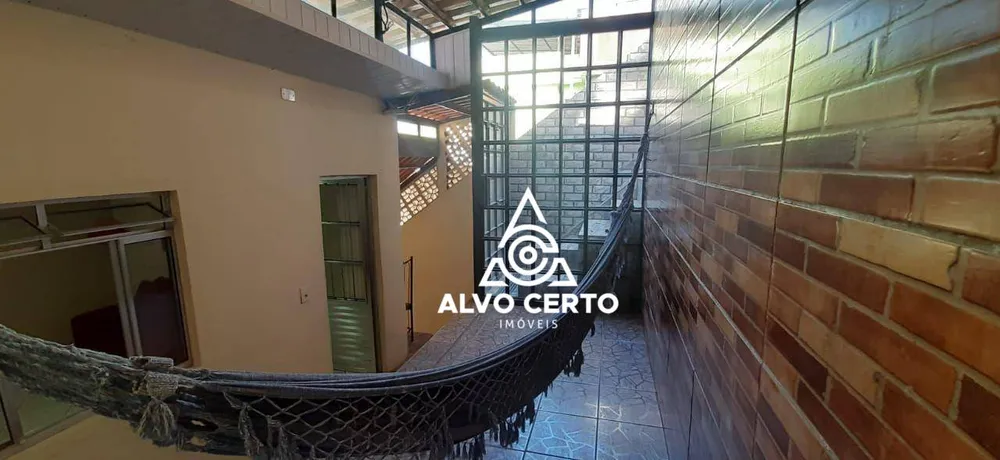 Casa, 3 quartos, 264 m² - Foto 3