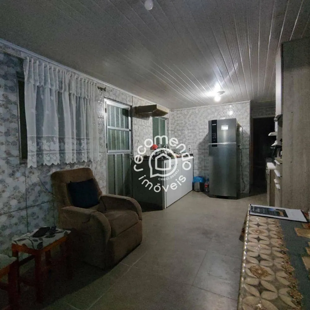 Casa, 4 quartos, 134 m² - Foto 1
