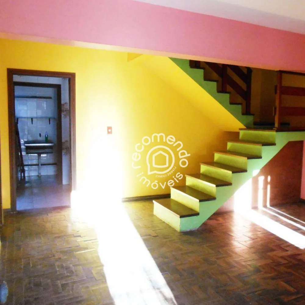 Casa, 3 quartos, 137 m² - Foto 2