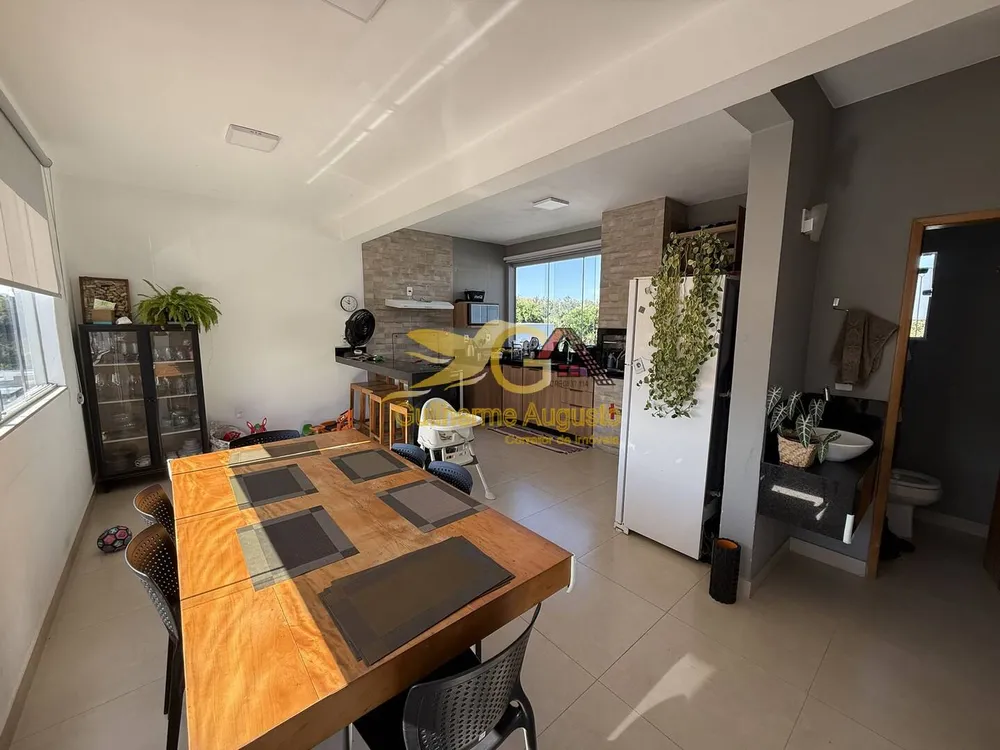 Casa, 4 quartos, 250 m² - Foto 4