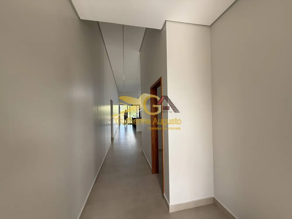 Casa, 3 quartos, 202 m² - Foto 2